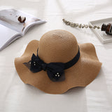 Women's Wavy Edge Big Brim Straw Hat