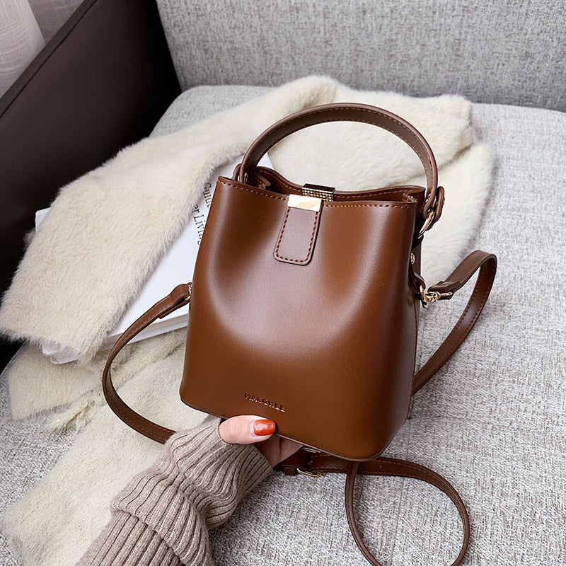 Simple One-shoulder Messenger Handbag