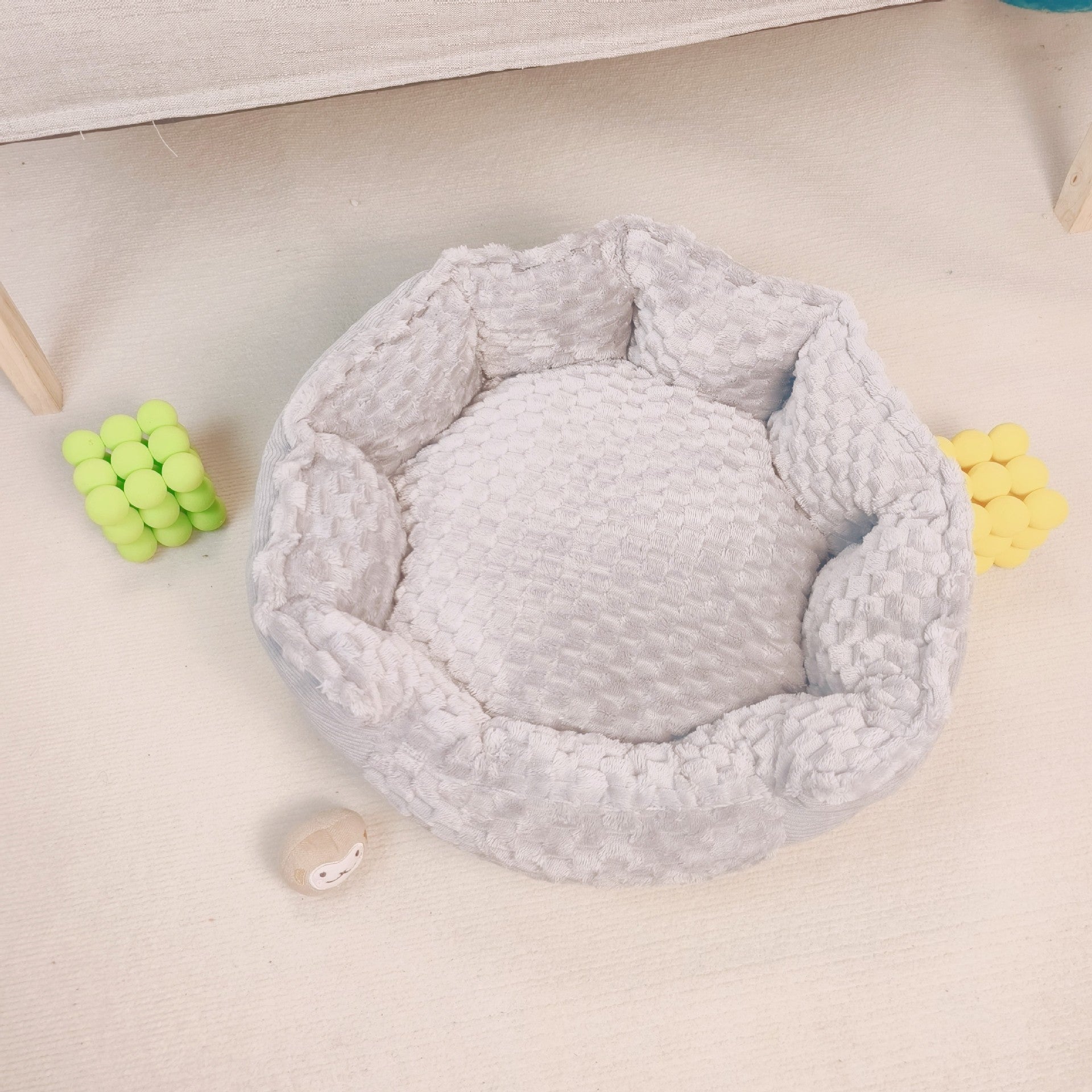 Multi-Color Pet Bed Thermal Universal - Minihomy