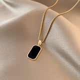 Niche Design 18K Gold Non-fading Small Black Titanium Steel Necklace