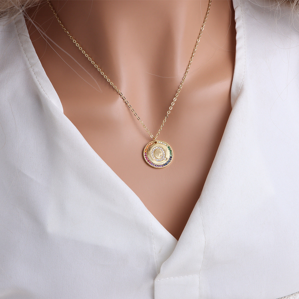 Gold English Letter Round Necklace: Add a Splash of Color to Your Style! - Minihomy