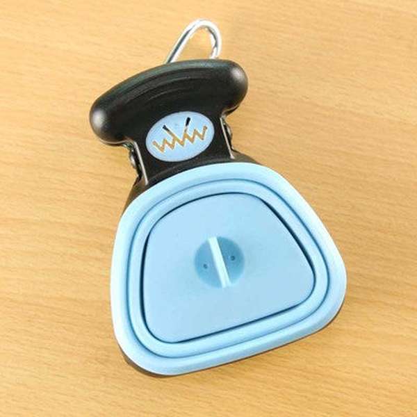 Dog Pet Travel Foldable Pooper Scooper With 1 Roll Decomposable bags Poop Scoop Clean Pick Up Excreta Cleaner - Minihomy