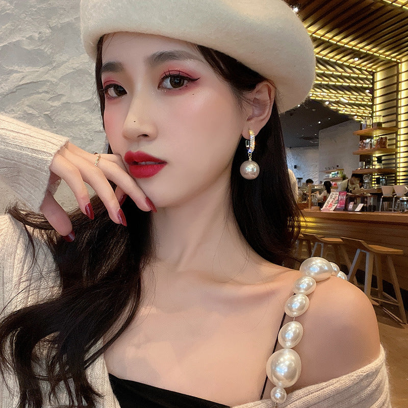 Korean Oversized White Pearl Drop earring - Minihomy