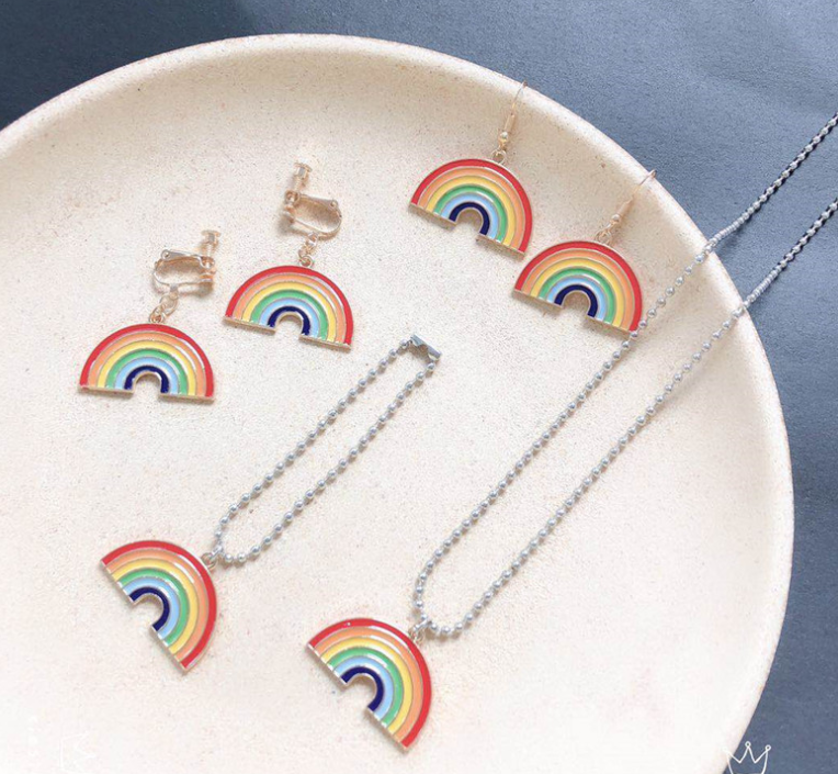 Geometry Fashion Vintage Unisex Unique Taste and Cute Rainbow Necklace