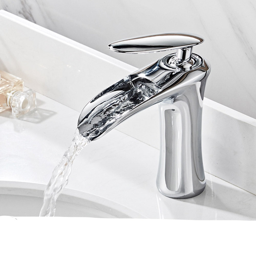 Full copper black and white hot and cold waterfall faucet